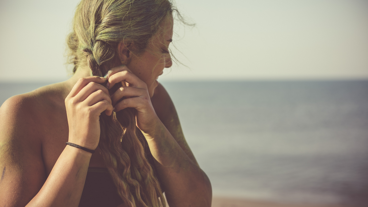 FROM BEACH TO BRUNCH: DAY-TO-NIGHT HAIR EXTENSIONS STYLES FOR  SUMMER